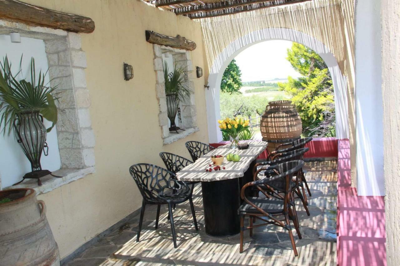 Villa Hacienda Private Pool And Jacuzzi Paralía Екстериор снимка